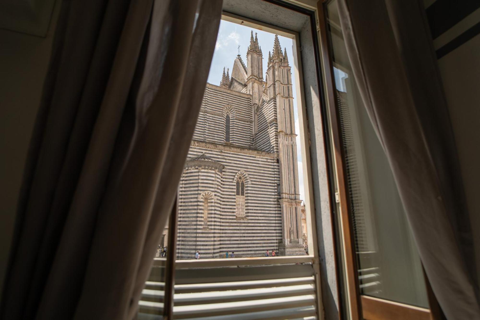 La Dimora Alle Scalette Orvieto Exterior foto